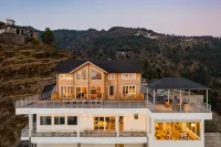Amã Stays & Trails Soul Storries- Luxury Villas and Resort, Mussoorie - ห้องครัว