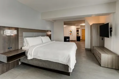 Holiday Inn Express & Suites Richmond