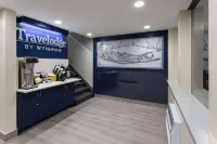 Travelodge by Wyndham Manhasset Hotels in North Hempstead
