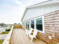 Ocean Views, New Custom Home, Direct Beach Access, CLEAN, Near Pier, + EZ Cart