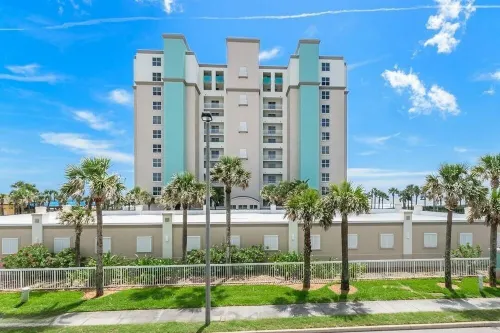 Dolphin Heaven on the 10th Floor - Check Out Our New Unit Vrbo 4411481
