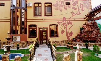 Shohkand Hotel