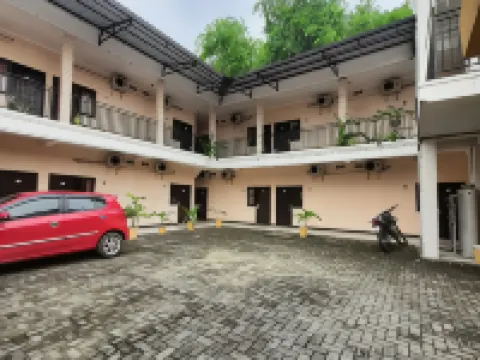 Hotel Mulia Hotels in Blora Regency