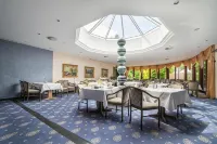 Aspire Oldenburg, Trademark Collection by Wyndham - breakfast