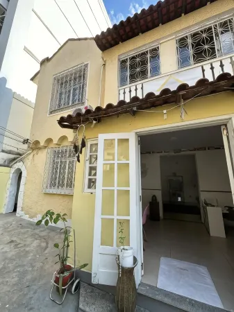 Casinha Tropical Отели рядом с достопримечательностью «Chinese Belvedere»