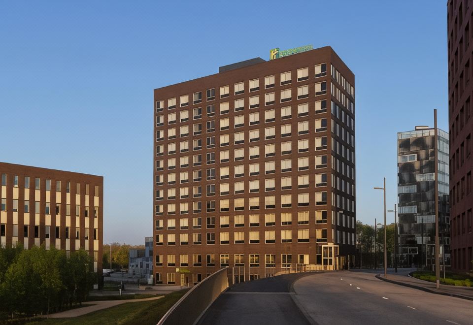 홀리데이 인 아인트호벤 에어포트, IHG 호텔