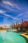Hotel Los Parrales - С бассейном
