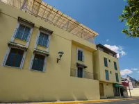 Hotel de La Loma Hotels near Mural La Historia de Tlaxcala
