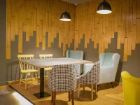 Roomy Signature Hotel, Islamabad Hotels near F-6 Sector