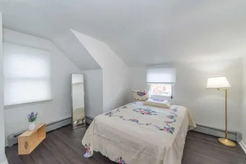 Cozy & Quiet 2 Bed Apt 20 Minutes to NYC