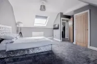 Beautiful Modern Open Plan Living with Hot Tub Hotel a Kelty