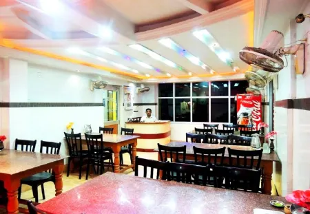 Goroomgo Prateek Residency Digha