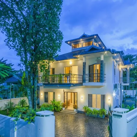 Oceana Hills Residency