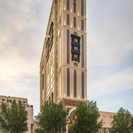 Elaf Qinwan Hotel Отели рядом с достопримечательностью «Книжный магазин Jarir»