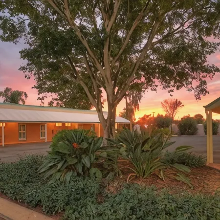 Mulga Country Motor Inn