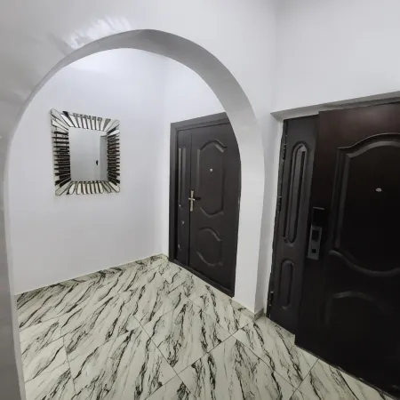 The Milton Apartment Отели в г. Айкжа