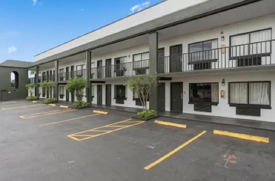 Baymont by Wyndham Orlando Downtown
