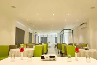 Hotel Mamallaa Heritage - ที่มีที่จอดรถ