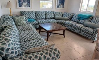 New Condo with Sea View