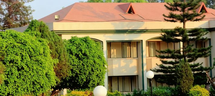 Blue Country Resort Hotele w: Satara