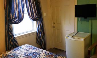 A Voyageur's Guest House