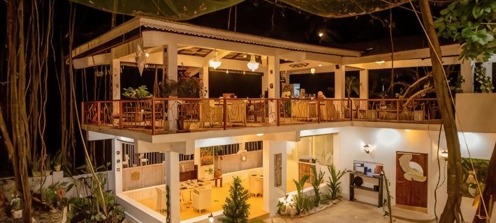 Vibes Inn Singing Tree Hotels in Vagator