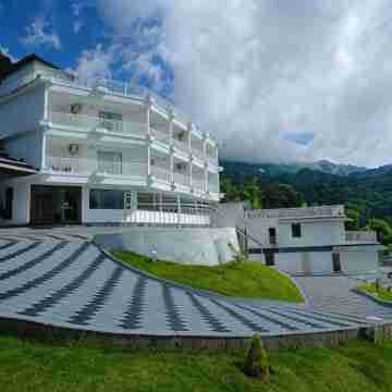 Moonline Resort Hotel Exterior