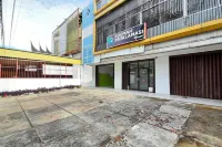 Roemah Proklamasi Syariah Mitra RedDoorz Hotels in Padang