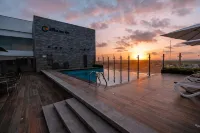 Wyndham Costa del Sol Tumbes - piscina