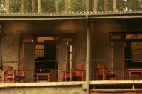 Rowinrich Cottages