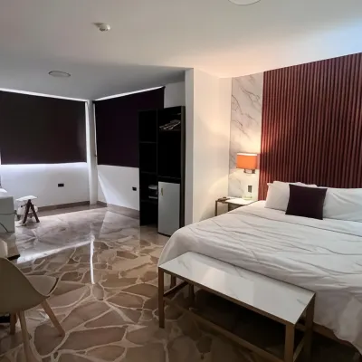 Hotel Varadero Internacional Hoteles cerca de Hospital Roberto Gilbert