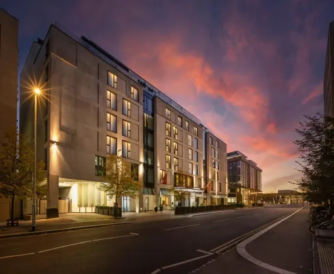Clayton Hotel Cambridge فنادق في كامبريدج