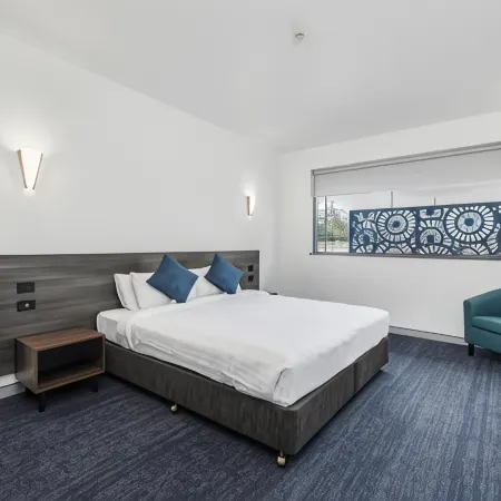 Thornton Executive Hotel