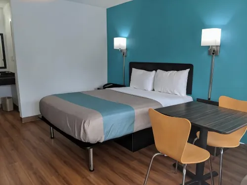 Motel 6 Chattanooga, TN - Airport - Wifi