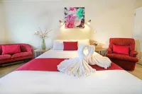 Ashwood Manor Motor Lodge Hotels in Hamilton