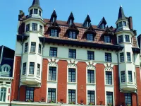 Le Vieux Beffroi Hotels in Bethune