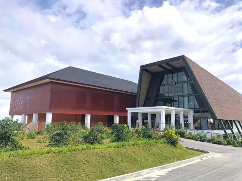 Coffee Hotel Akasi Dolok Sanggul - 3-Star