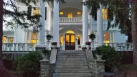 Albemarle Inn - Asheville Hotels in Reems Creek