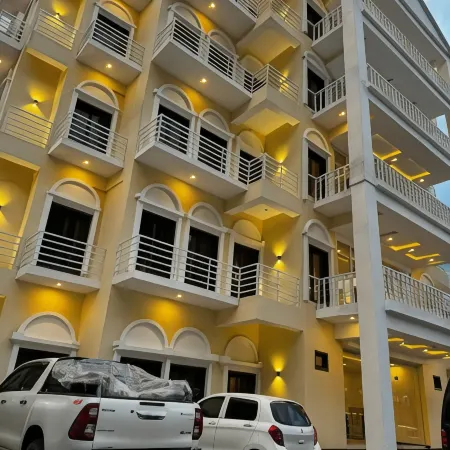 Royal Elite Hotel Kalam