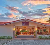 Rsam Beach Resort by Cocotel