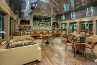 The H Hotel - 5 Sao