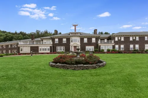 Traditions Hotel & Spa Johnson City - Binghamton, Ascend Hotel Collection Hoteles en Owego