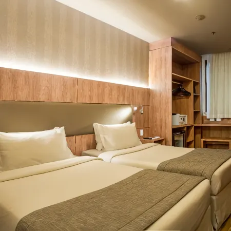Hotel Astoria Copacabana Отели рядом с достопримечательностью «Пляж Ботафого»