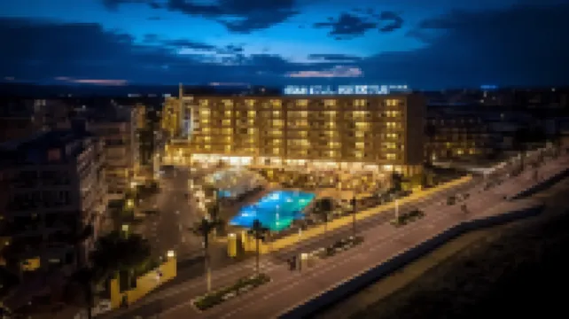 グラン ホテル ペニスコラ ペニスコラのホテル