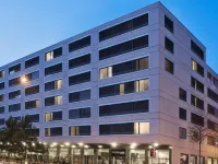 Courtyard Zurich North Hotels near Affoltern