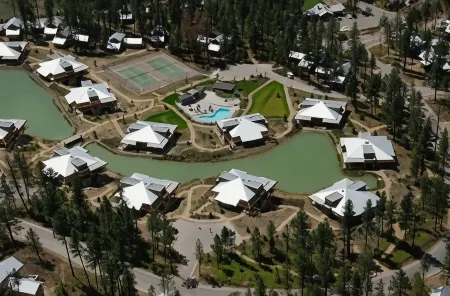 Outback Lakeside Vacation Homes