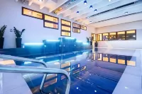 โรงแรมเบสท์เวสเทิร์น เขตโมเดนา - ที่มีสระว่ายน้ำ