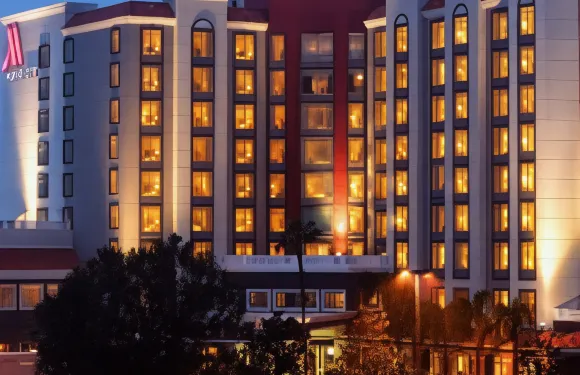 聖彼得堡克利爾沃特萬豪酒店