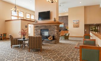 White River Inn & Suites