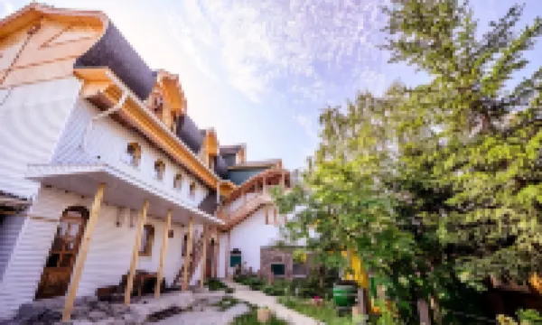 Russkiy Sever Hotel - 2-Star